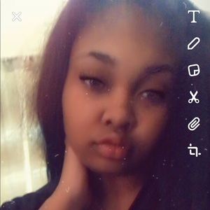 Meet your Posher, Bria